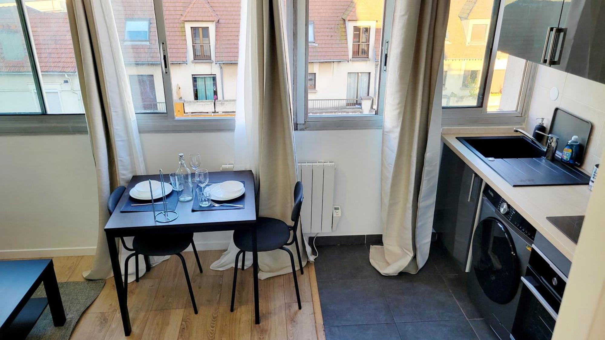 Apartment Ideal Proximite Des Transports Et Centre *