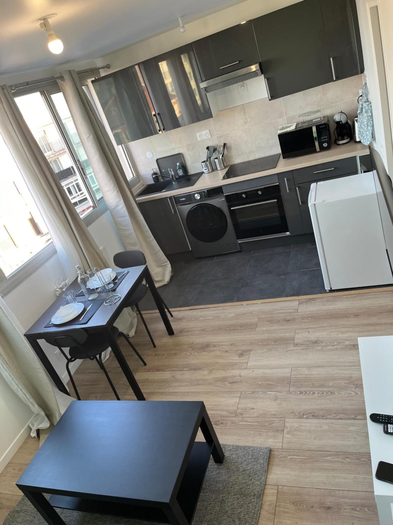 Apartment Ideal Proximite Des Transports Et Centre *