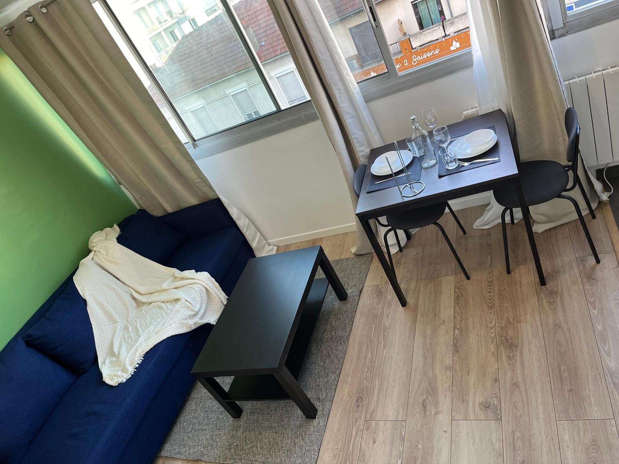 Ideal Proximite Des Transports Et Centre