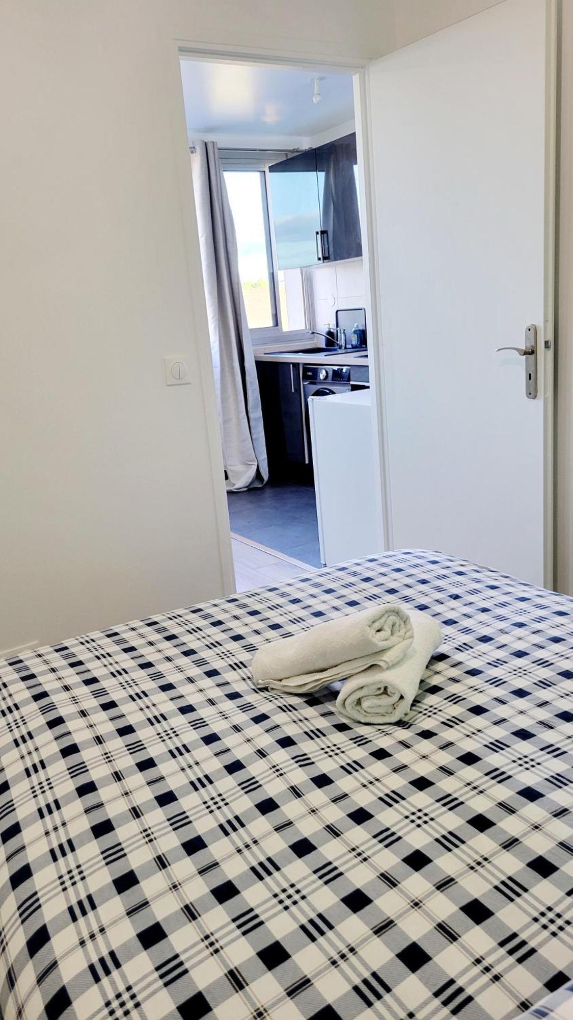 Ideal Proximite Des Transports Et Centre Apartment *